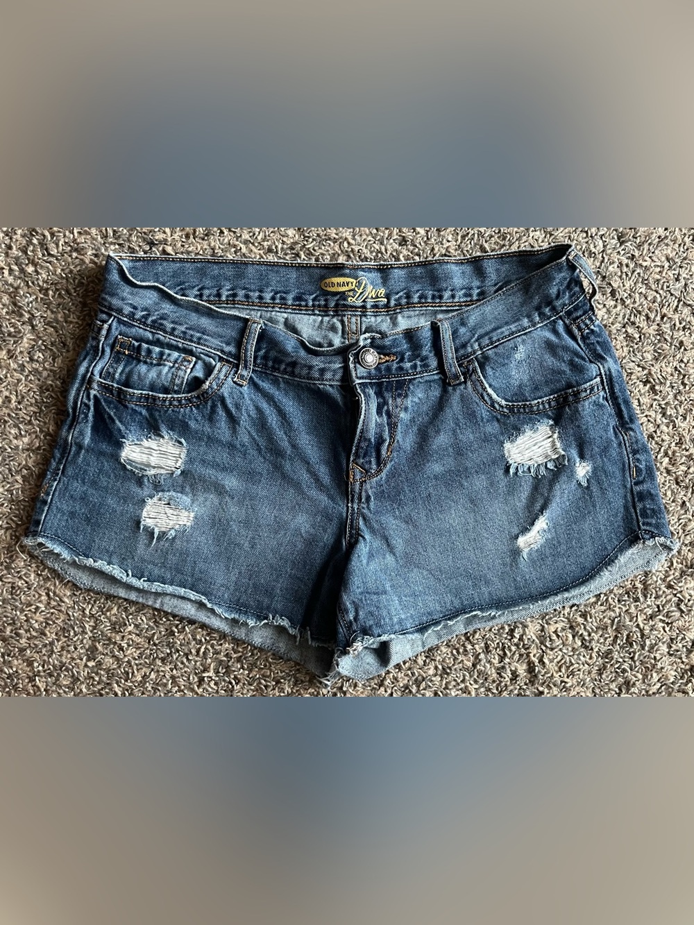 The Diva Distressed Ripped Cut-Off  Denim Shorts, Sz 2 Old Navy